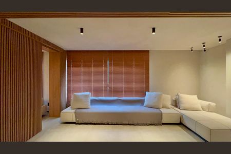 Apartamento à venda com 127m², 3 quartos e 1 vaga Apartamento à venda com 127m², 3 quartos e 1 vagaSala de TV