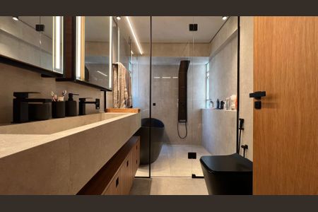 Apartamento à venda com 127m², 3 quartos e 1 vaga Apartamento à venda com 127m², 3 quartos e 1 vagaBanheiro da Suíte 2