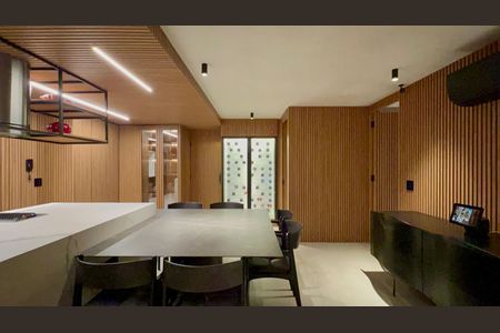 Apartamento à venda com 127m², 3 quartos e 1 vaga Apartamento à venda com 127m², 3 quartos e 1 vagaSala de Jantar