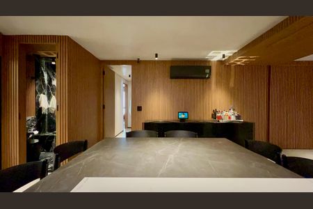 Apartamento à venda com 127m², 3 quartos e 1 vaga Apartamento à venda com 127m², 3 quartos e 1 vagaSala de Jantar