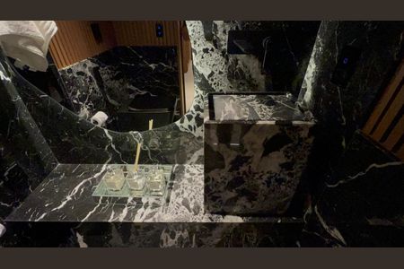 Apartamento à venda com 127m², 3 quartos e 1 vaga Apartamento à venda com 127m², 3 quartos e 1 vagaLavabo