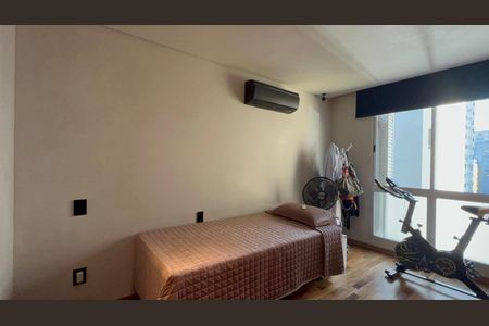 Apartamento à venda com 127m², 3 quartos e 1 vaga Apartamento à venda com 127m², 3 quartos e 1 vagaSuíte 1