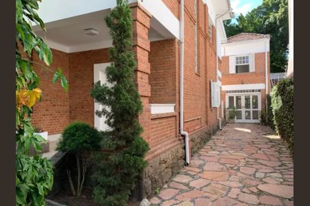 Casa à venda com 439m², 3 quartos e 6 vagasFoto 21