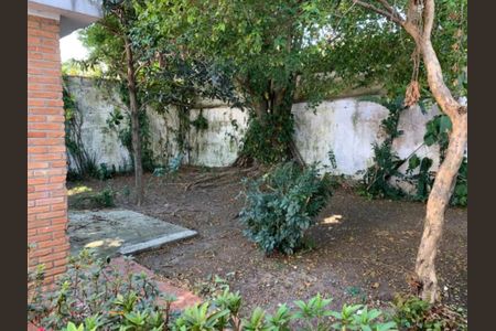 Casa à venda com 439m², 3 quartos e 6 vagasFoto 06