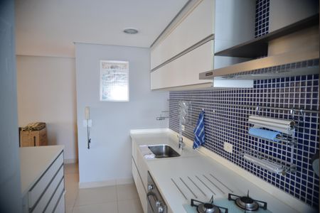 Apartamento à venda com 93m², 3 quartos e 2 vagasCozinha