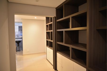 Apartamento à venda com 93m², 3 quartos e 2 vagasQuarto 2