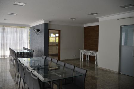 Apartamento à venda com 93m², 3 quartos e 2 vagasÁrea comum - Salão de festas