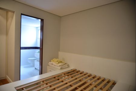 Apartamento à venda com 93m², 3 quartos e 2 vagasSuíte