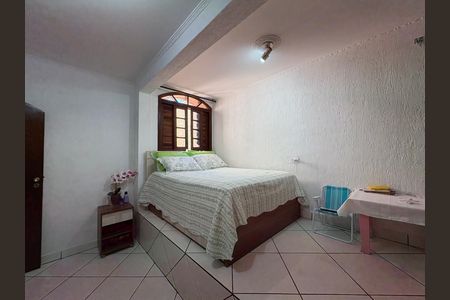 Casa à venda com 162m², 4 quartos e 3 vagas Casa à venda com 162m², 4 quartos e 3 vagasQuarto 3