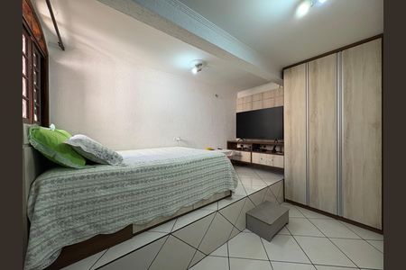 Casa à venda com 162m², 4 quartos e 3 vagas Casa à venda com 162m², 4 quartos e 3 vagasQuarto 3