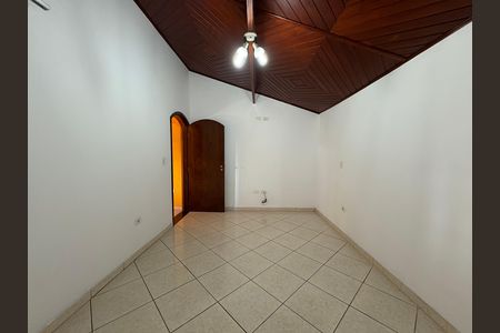Casa à venda com 162m², 4 quartos e 3 vagas Casa à venda com 162m², 4 quartos e 3 vagasQuarto 1