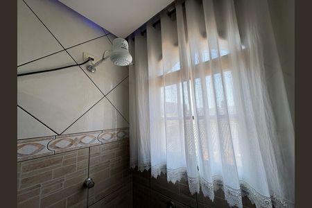 Casa à venda com 162m², 4 quartos e 3 vagas Casa à venda com 162m², 4 quartos e 3 vagasBanheiro da Suíte