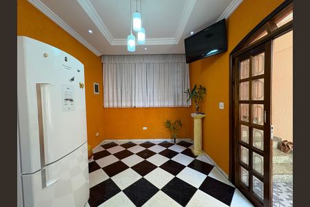 Casa à venda com 162m², 4 quartos e 3 vagas Casa à venda com 162m², 4 quartos e 3 vagasCozinha
