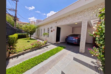 Casa à venda com 249m², 3 quartos e 2 vagasÁrea Externa