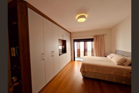 Quarto Suíte de casa à venda com 3 quartos, 249m² em Vila Isolina Mazzei, São Paulo