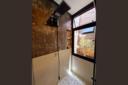 Casa à venda com 249m², 3 quartos e 2 vagasBanheiro da Suíte