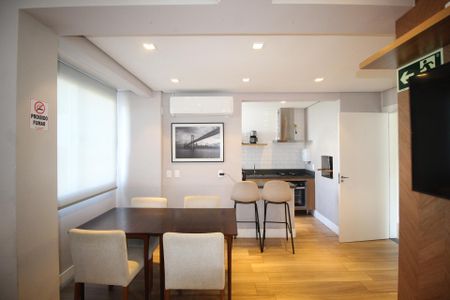 Apartamento para alugar com 40m², 2 quartos e 1 vagaÁrea comum - Salão de festas