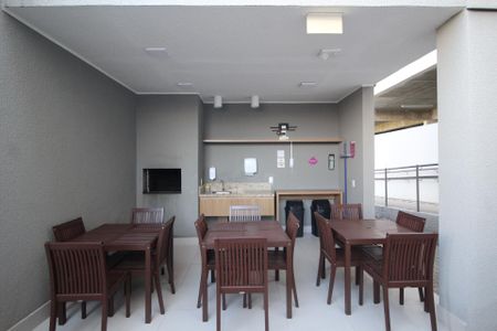 Apartamento para alugar com 40m², 2 quartos e 1 vagaÁrea comum - Churrasqueira