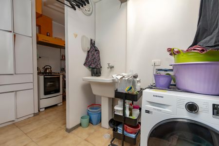 Apartamento à venda com 97m², 2 quartos e 1 vaga Apartamento à venda com 97m², 2 quartos e 1 vagaÁrea de Serviço