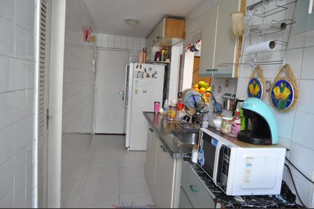 Apartamento à venda com 80m², 3 quartos e 1 vagaCozinha