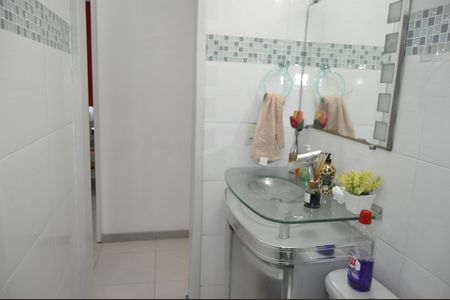 Apartamento à venda com 80m², 3 quartos e 1 vagaBanheiro Social