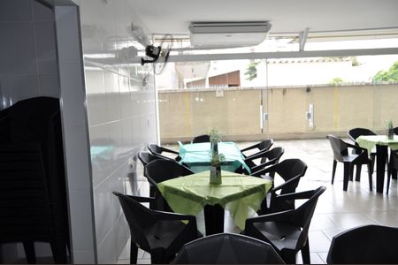 Apartamento à venda com 80m², 3 quartos e 1 vagaÁrea comum