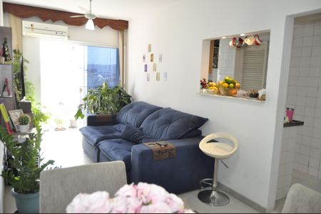 Apartamento à venda com 80m², 3 quartos e 1 vagaSala