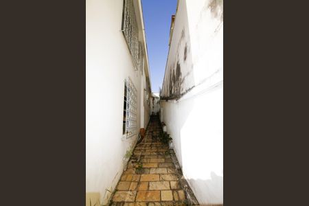 Casa à venda com 360m², 4 quartos e 4 vagasCorredor