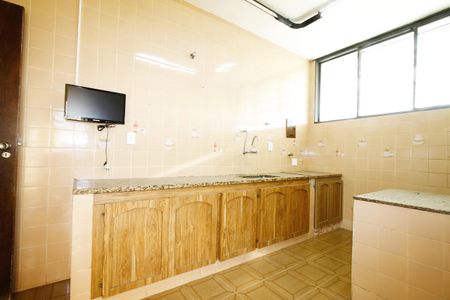 Casa à venda com 360m², 4 quartos e 4 vagasCozinha