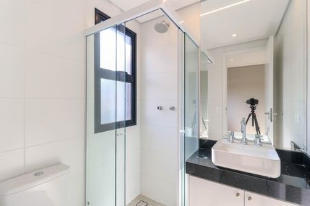 Casa de condomínio para alugar com 146m², 2 quartos e 2 vagas Casa de condomínio para alugar com 146m², 2 quartos e 2 vagasBanheiro da Suíte 2