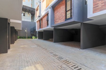 Casa de condomínio para alugar com 146m², 2 quartos e 2 vagas Casa de condomínio para alugar com 146m², 2 quartos e 2 vagasÁrea comum