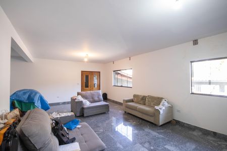 Casa à venda com 450m², 6 quartos e 6 vagasSala