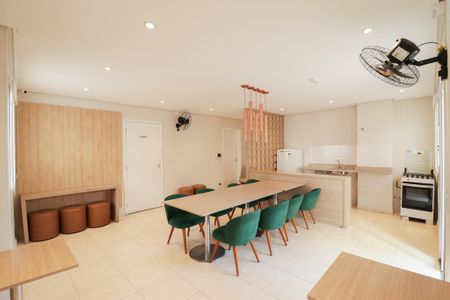 Apartamento para alugar com 42m², 2 quartos e 1 vagaÁrea comum