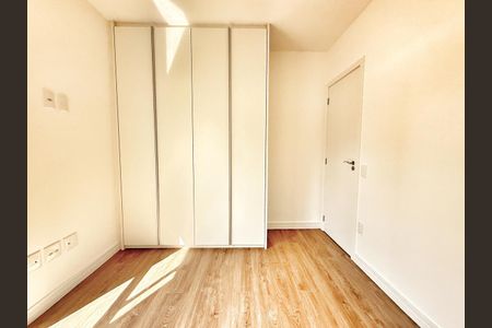 Apartamento à venda com 90m², 3 quartos e 2 vagasQuarto 2