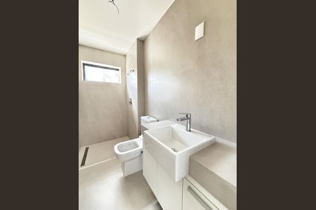 Apartamento à venda com 90m², 3 quartos e 2 vagasBanheiro do Quarto 3