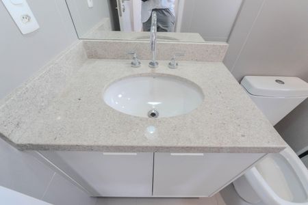 Apartamento à venda com 64m², 2 quartos e 1 vagaBanheiro da Suíte 