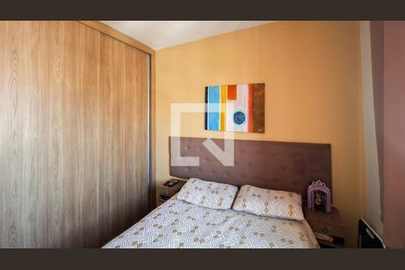 Quarto de apartamento para alugar com 3 quartos, 180m² em Sagrada Família, Belo Horizonte