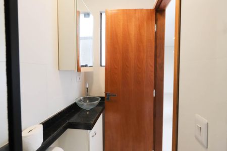 Apartamento à venda com 42m², 2 quartos e sem vagaBanheiro Social