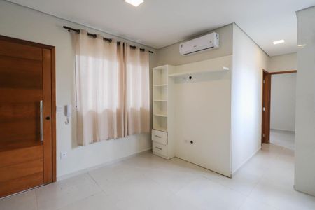 Sala/Cozinha de apartamento à venda com 2 quartos, 42m² em Vila Mafra, São Paulo