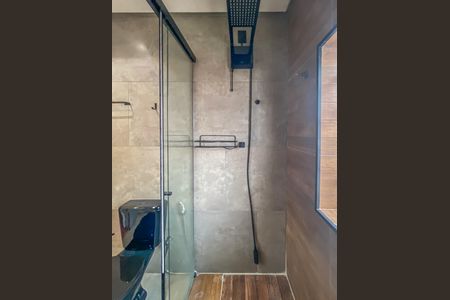 Casa à venda com 105m², 3 quartos e 2 vagas Casa à venda com 105m², 3 quartos e 2 vagasBanheiro Social