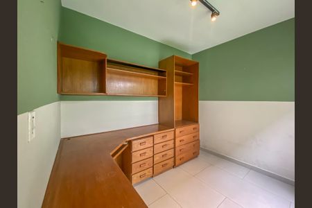 Casa à venda com 105m², 3 quartos e 2 vagas Casa à venda com 105m², 3 quartos e 2 vagasSuíte