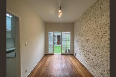 Sala de casa à venda com 3 quartos, 105m² em Vila Olímpia, São Paulo