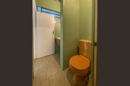 Casa à venda com 105m², 3 quartos e 2 vagas Casa à venda com 105m², 3 quartos e 2 vagasBanheiro da Suíte