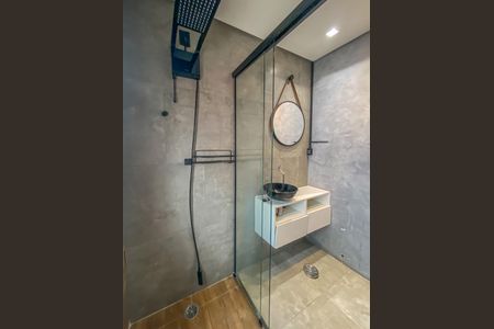 Casa à venda com 105m², 3 quartos e 2 vagas Casa à venda com 105m², 3 quartos e 2 vagasBanheiro Social