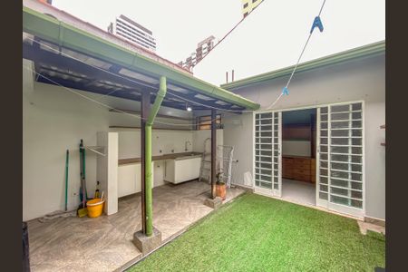 Casa à venda com 105m², 3 quartos e 2 vagas Casa à venda com 105m², 3 quartos e 2 vagasÁrea de Serviço