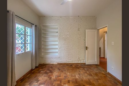 Casa à venda com 105m², 3 quartos e 2 vagas Casa à venda com 105m², 3 quartos e 2 vagasQuarto