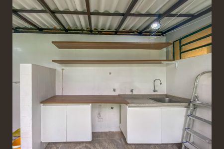 Casa à venda com 105m², 3 quartos e 2 vagas Casa à venda com 105m², 3 quartos e 2 vagasÁrea de Serviço