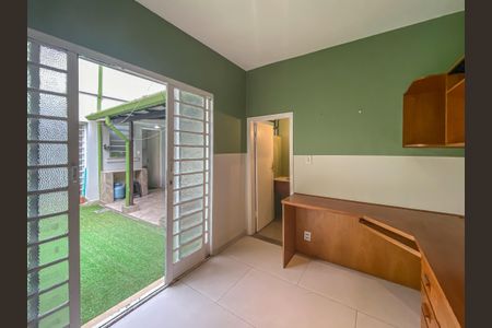 Casa à venda com 105m², 3 quartos e 2 vagas Casa à venda com 105m², 3 quartos e 2 vagasSuíte