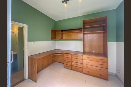 Casa à venda com 105m², 3 quartos e 2 vagas Casa à venda com 105m², 3 quartos e 2 vagasSuíte