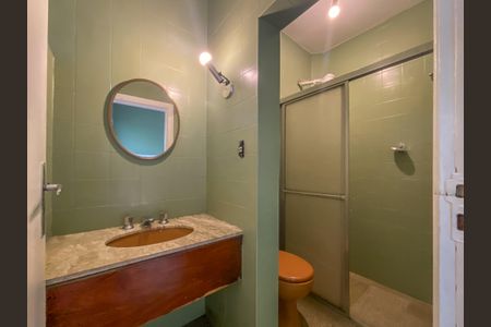 Casa à venda com 105m², 3 quartos e 2 vagas Casa à venda com 105m², 3 quartos e 2 vagasBanheiro da Suíte